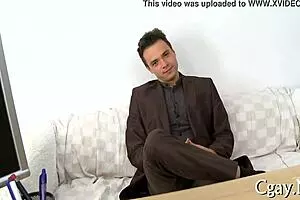 Here is this week’s free gay porn which features beautiful twinks