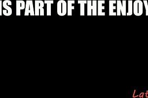 लातीनी ट्विंक्स काम के बाद सार्वजनिक में जोर से चोदते हैं