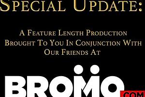 ¡Ey chicos, sirvan a los papás en esta orgía de gangbang sin condón ahora!