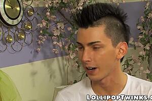 哇！科尔比和杰狂野口交后猛肏肛门