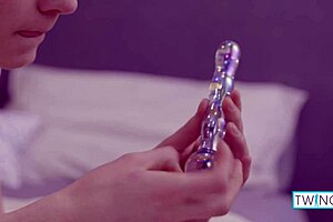 hey logan, wanna stroke together with lucas tonight?