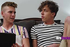 Aspetta, mio fratellastro Jack Valor è pornstar gay?! 😲