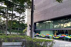 Videli ste už Bretta Kollinsa v kolumbijskom castingu?