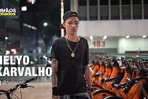 Μήπως μόλις ξεγέλασα αυτόν τον skater σε υγρό blowjob και αναλικό;