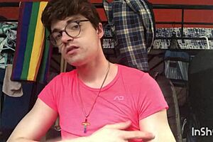 yo niko springs, strip karo aur woh bada lund tease karo! yeh homemade show pasand aa raha hai.