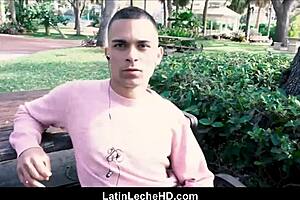 Уау, прав латино тинк чука гей непознат за пари в POV!