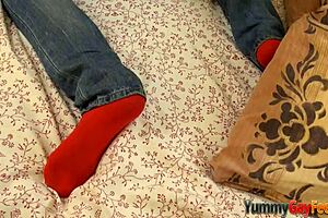 Wow, twink-uri fut anal și ejaculează pe picioare kink!