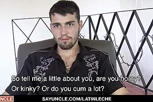 क्या तुम क्यूट एंजल के साथ कैश के लिए हॉट सेक्स डेट पर बकेट्स कम करते हो लैटिन लेचे से?