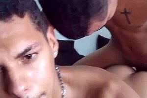 Είμαι συντετριμμένος από το πώς ο Novinho με πήρε σε δημόσια εξωτερική δράση