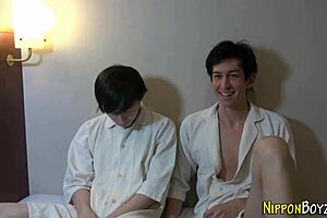 גבר, טווינקים יפנים יורים מטענים חמים בהגדרה גבוהה