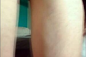 小騷貨，為啥用洗髮水瓶自慰？