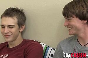 Черт! Непослушные геи Патрик Кеннеди и Джереми Соммерс анально трахаются и кончают жестко!