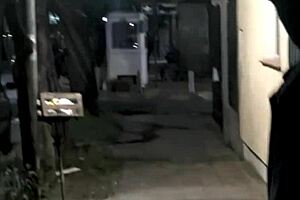 Ей, виж този аматьорски прав испански латино тип! Платиха му в брой да чука гей твинк здраво. 💦