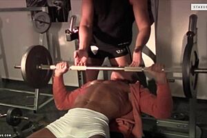 yo, staxus full vid ci fa sborrare carichi grossi! 💦