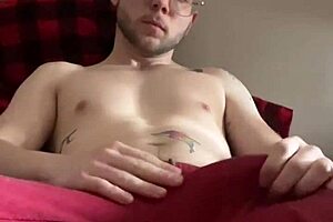 男优小鲜肉POV撸管😏