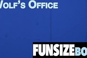 嘿，感受怪物鸡巴拉伸你紧致18+屁股，男孩？