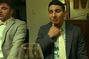 Twink pregunta a stepuncle sobre herencia en drama familiar DisruptiveFilms