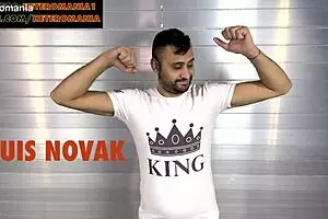 Italian twink competition: who will cum more?
