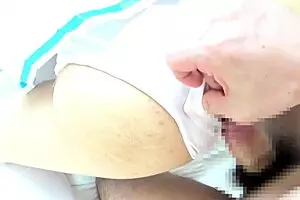 Asian shemale takes outdoor cum