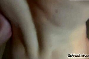 Twink Ragazzi Bramanano Cazzo in Storie di Sesso Gay Bareback Bollente in Bagno