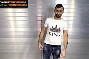 Italian twink competition: who will cum more?