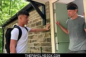 i can’t believe kendrick thomas got drilled by stepdad james during massage