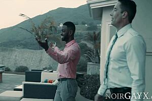 रियल एस्टेट एजेंट प्रॉपर्टी बेचने के लिए रॉ फक किया जाता है - टे स्कॉट का रॉ डील